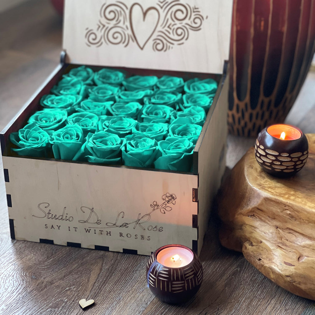 Eternal Tiffany Blue Roses | Timeless Gift Box