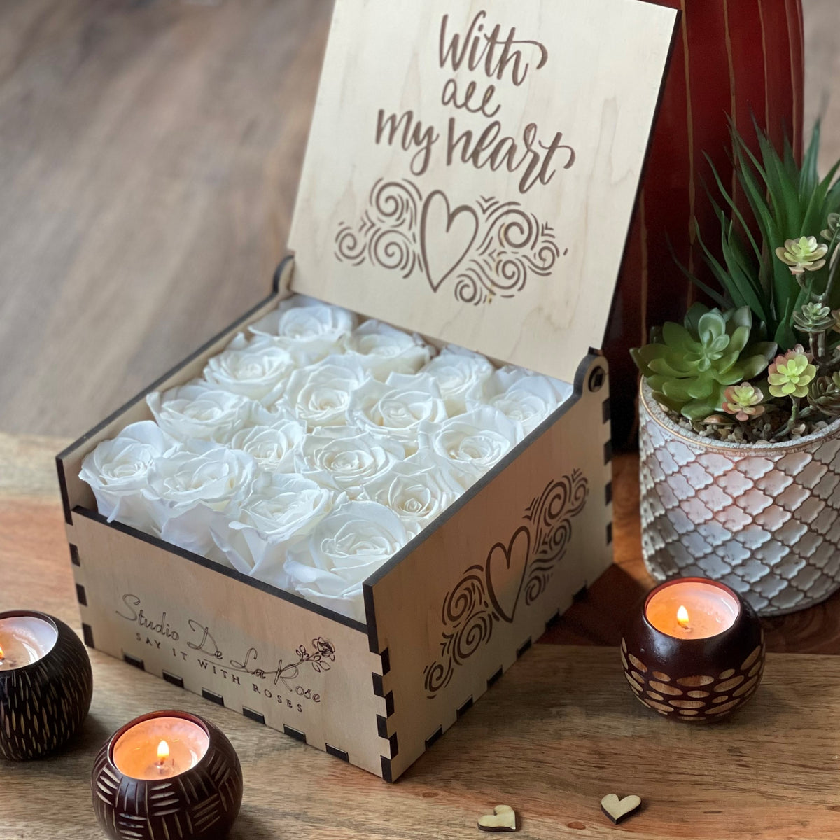 Preserved Rose Gift Box with Forever White Roses – Studio de la rose